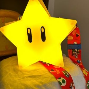 Universal Studio Nintendo Mario brothers Star Popcorn Bucket Bag